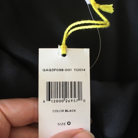 NWT BCBGeneration black tiered chiffon skirt 0 - Picture 3 of 5